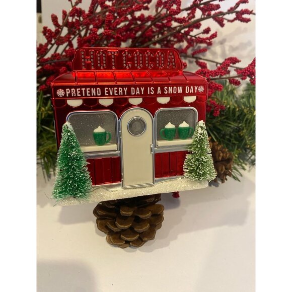 Bath & Body Works “Hot Cocoa Stand” Nightlight Wallflower Plug -New with tag - Picture 1 of 9